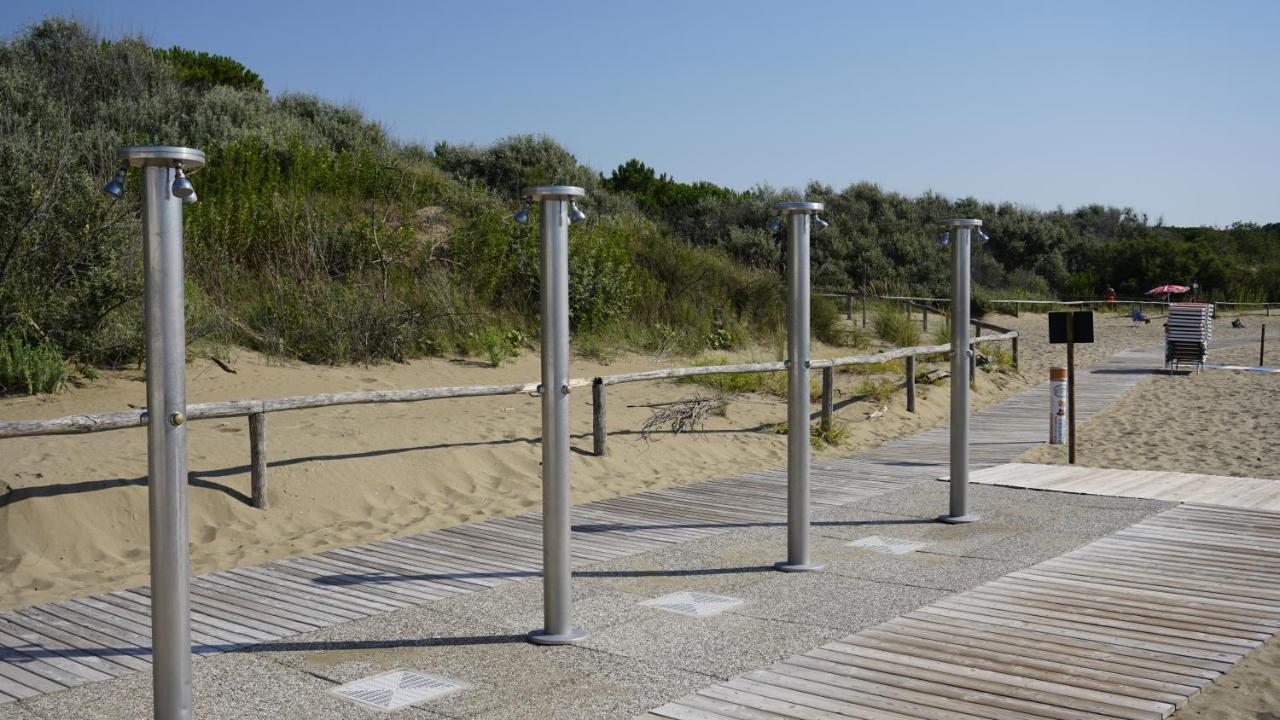 Parco vacanze Portofelice露营村4*
