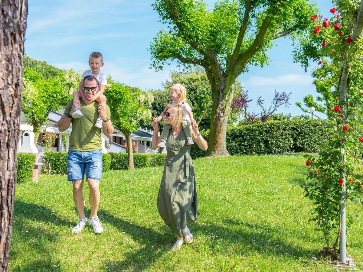 Portofelice Village Parco vacanze 4*